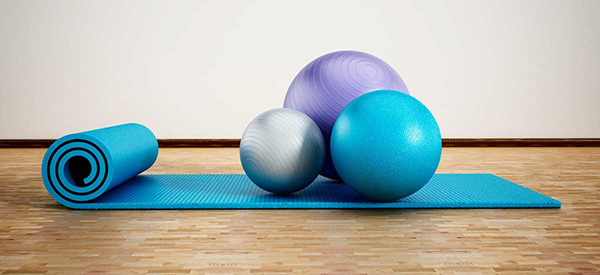 Bei Gymnastikball-Übungen auf Ballgröße und Untergrund achten Bei Gymnastikball-Übungen auf Ballgröße und Untergrund achten