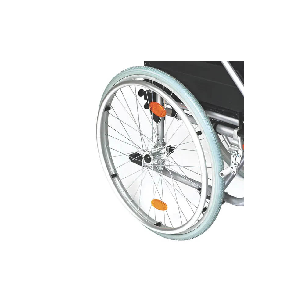 Rollstuhl Alu-Light von Servomobil, Leichtgewicht, 15kg, 43-45cm