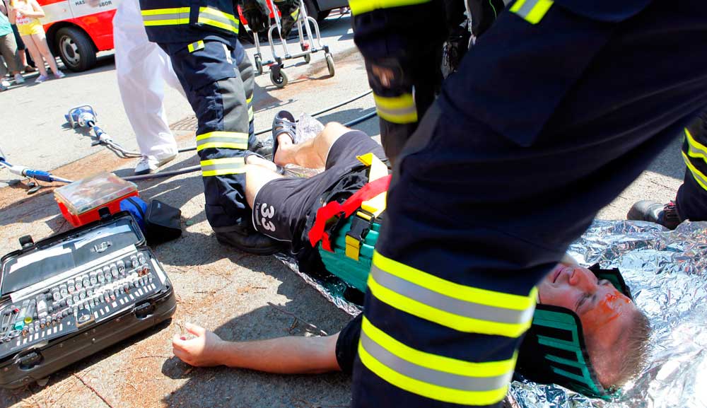 NOTFALLKOFFER IM EINSATZ NOTFALLKOFFER IM EINSATZ